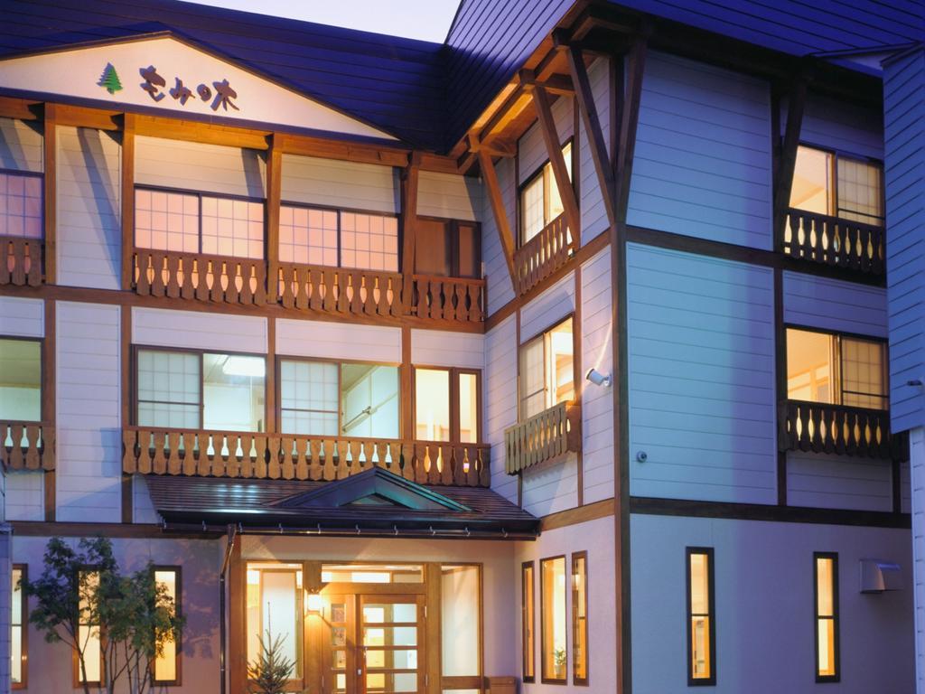 Mominoki Hotel Nozawaonsen Bagian luar foto