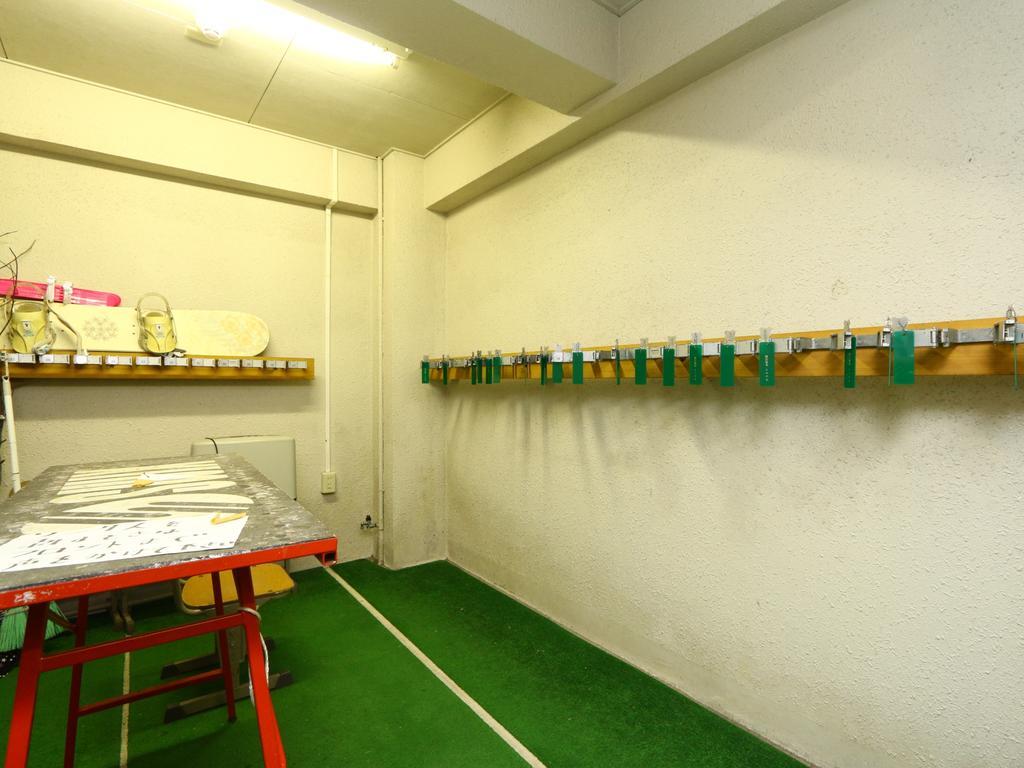 Mominoki Hotel Nozawaonsen Bagian luar foto
