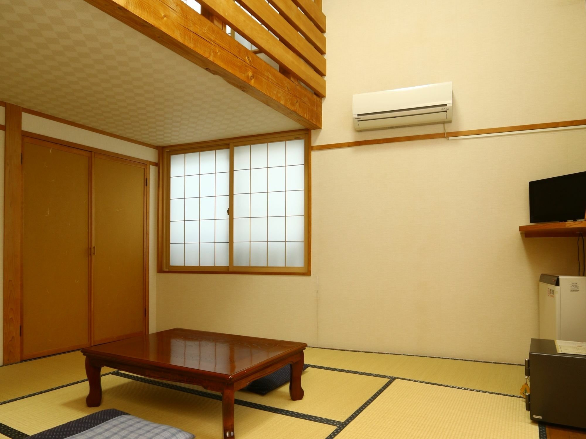 Mominoki Hotel Nozawaonsen Bagian luar foto