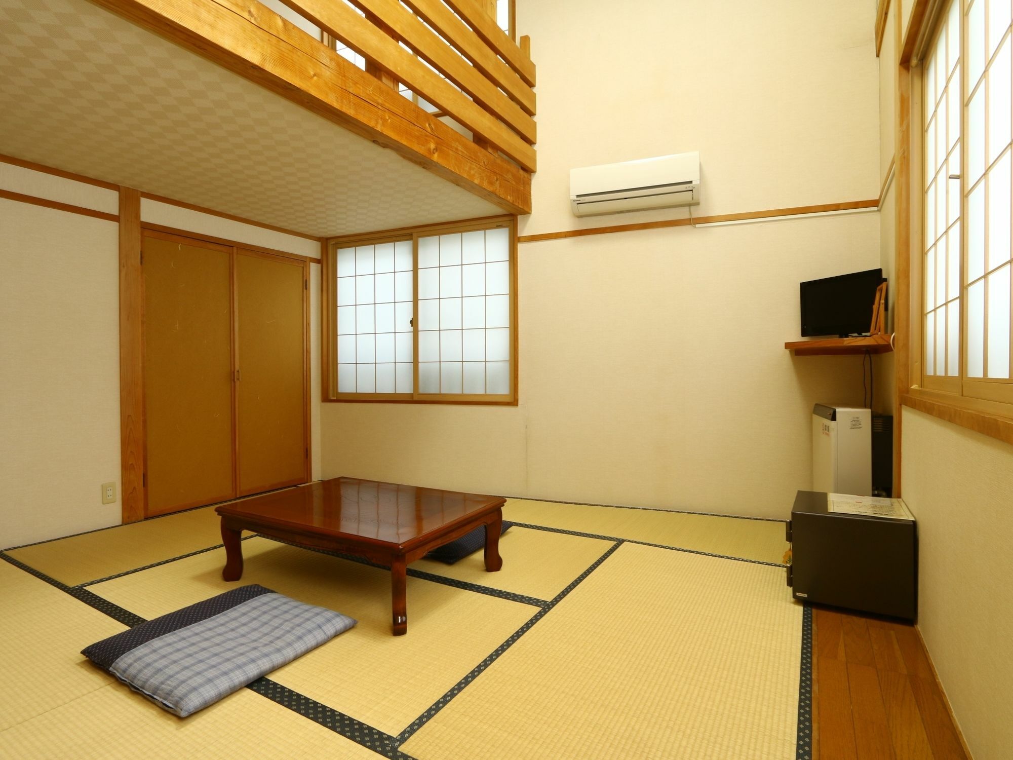 Mominoki Hotel Nozawaonsen Bagian luar foto